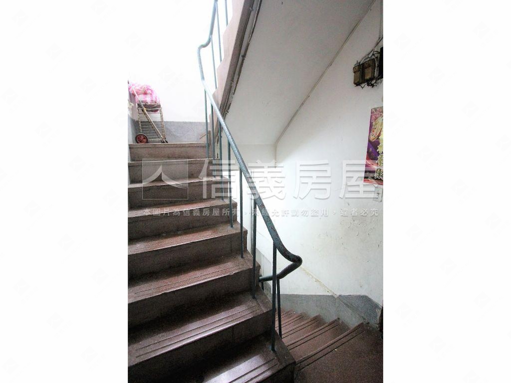 保安街二樓公寓房屋室內格局與周邊環境
