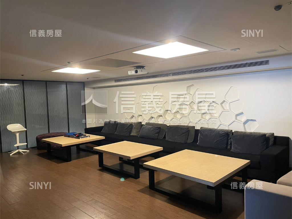 羅斯福２房車位房屋室內格局與周邊環境