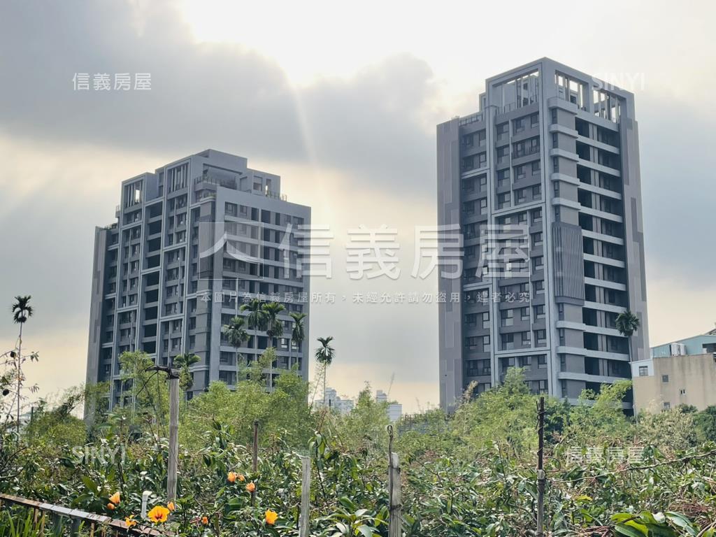 順天緮華高樓三房雙平車房屋室內格局與周邊環境