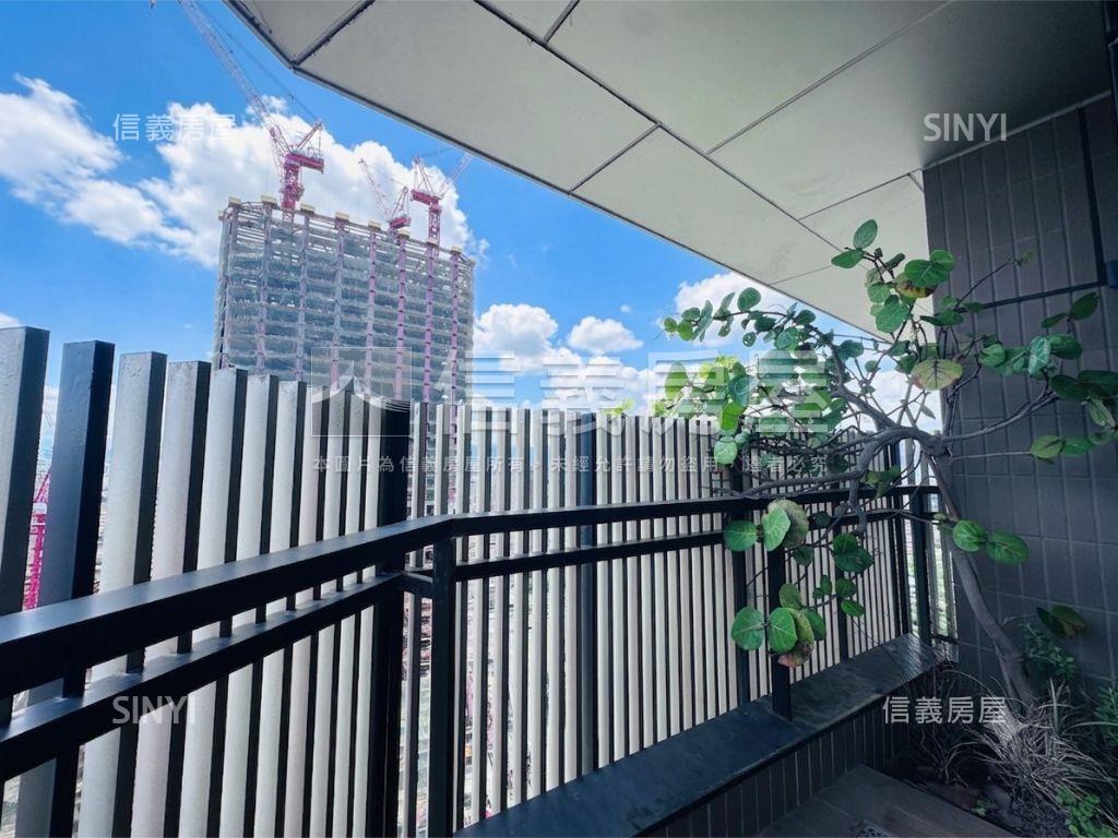 正面台北雙星高樓三房豪邸房屋室內格局與周邊環境