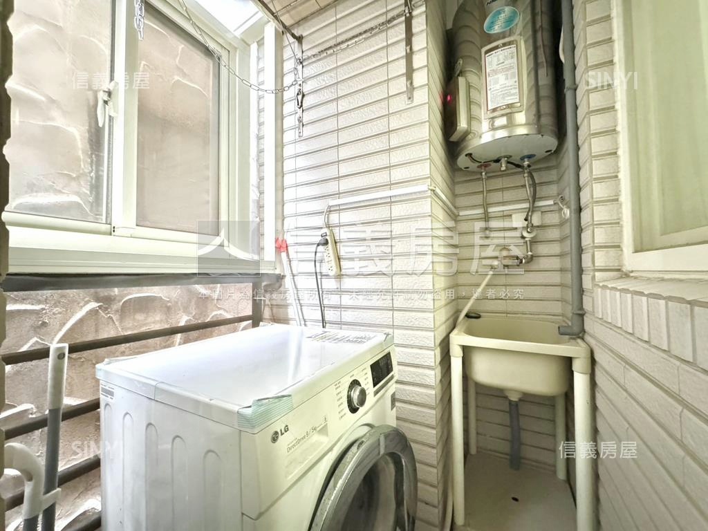 首購近火車站前套房房屋室內格局與周邊環境