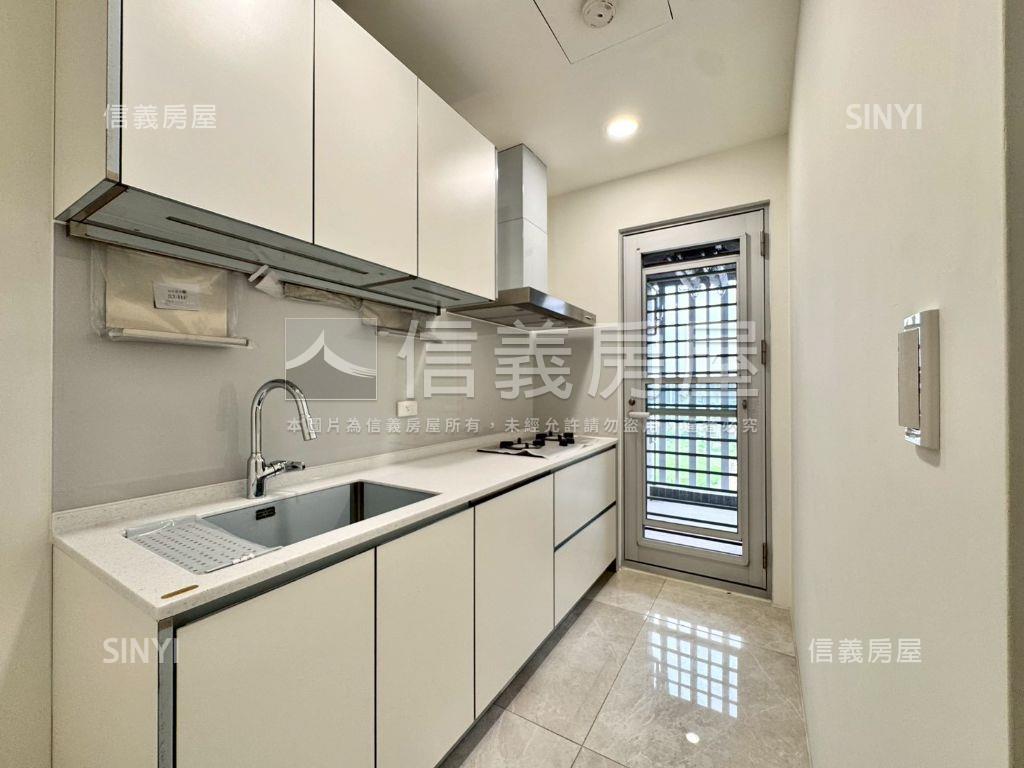 全新南悅豐映3房平車房屋室內格局與周邊環境