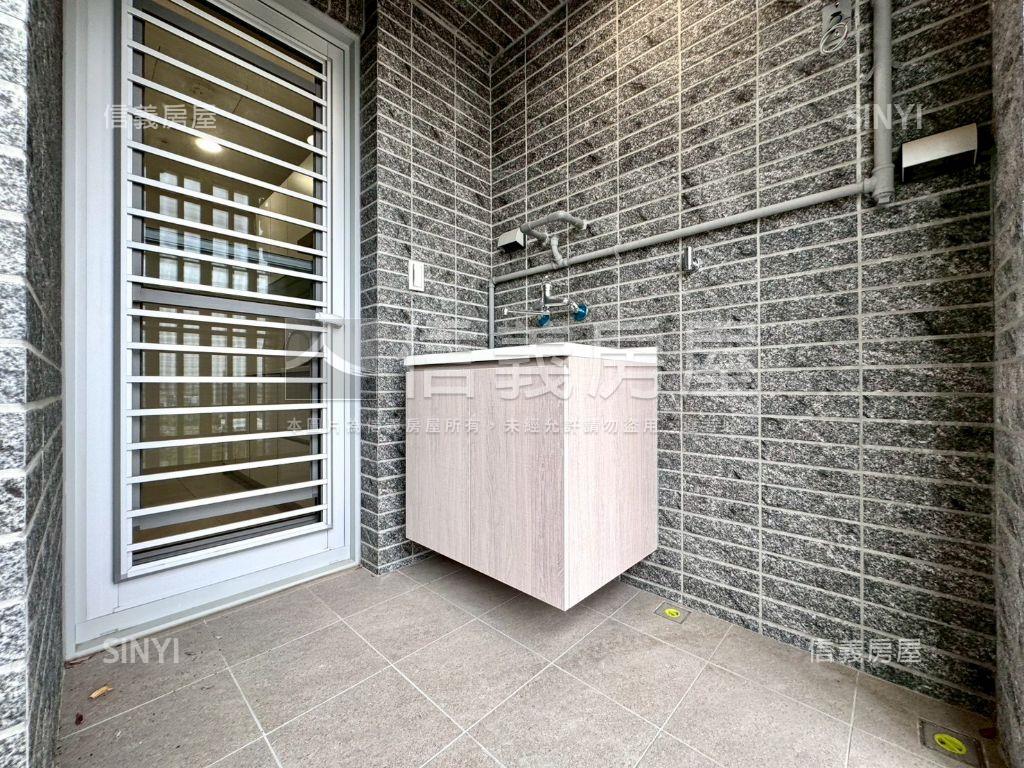 全新南悅豐映3房平車房屋室內格局與周邊環境