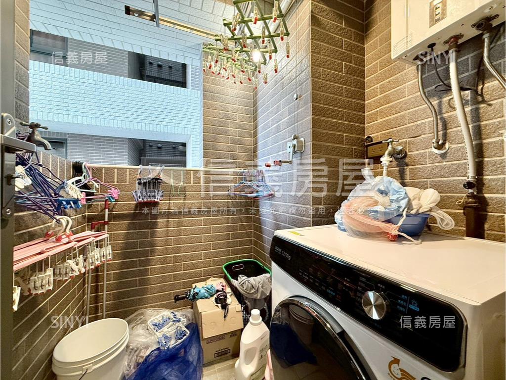 沙鹿近未來捷運★兩房平車房屋室內格局與周邊環境
