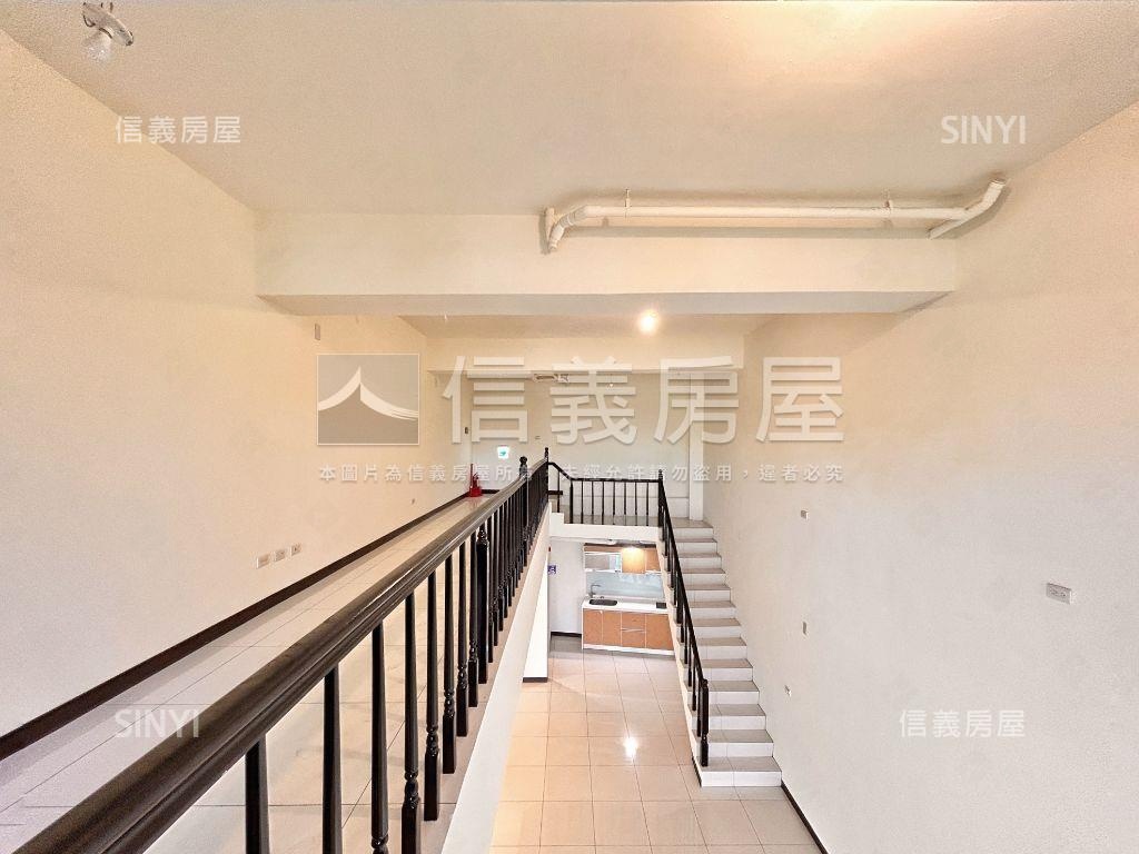 近Ａ９捷運翫美金店面Ｓ３房屋室內格局與周邊環境