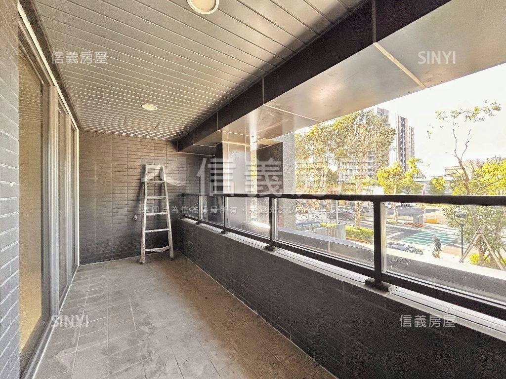 近Ａ９捷運翫美金店面Ｓ３房屋室內格局與周邊環境