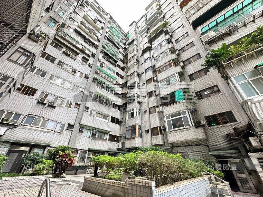 忠孝新生站電梯兩房房屋室內格局與周邊環境