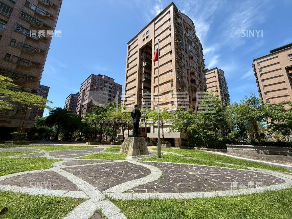 清幽山景大四房車位房屋室內格局與周邊環境