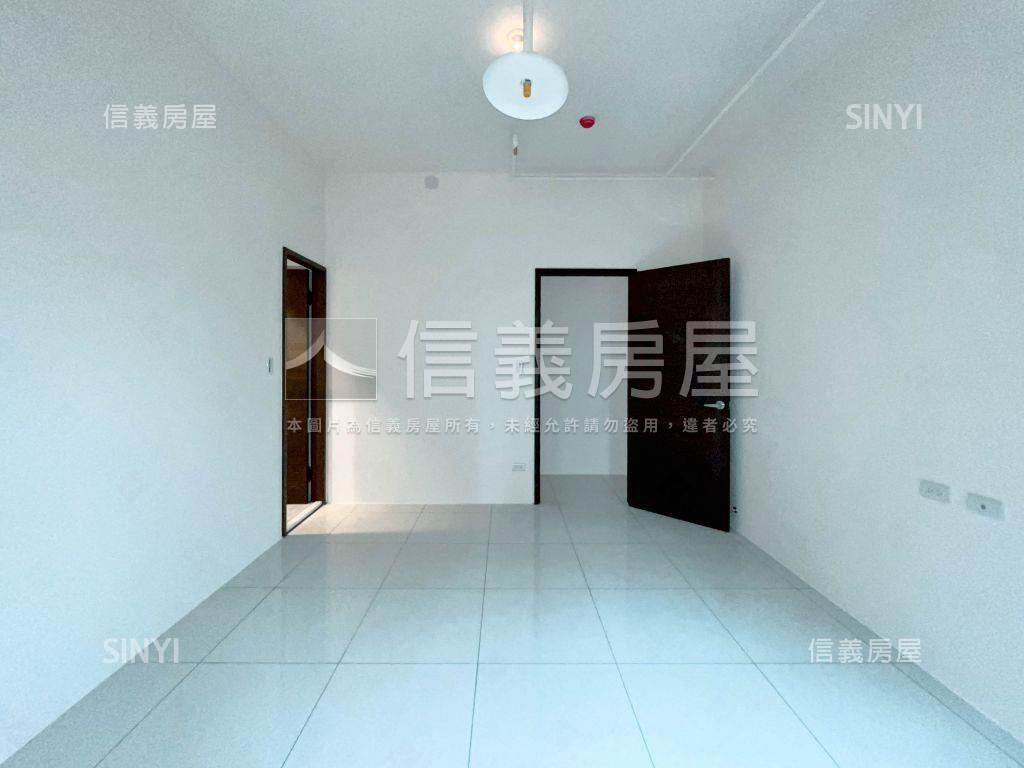聯悅臻稀有出售大三房房屋室內格局與周邊環境