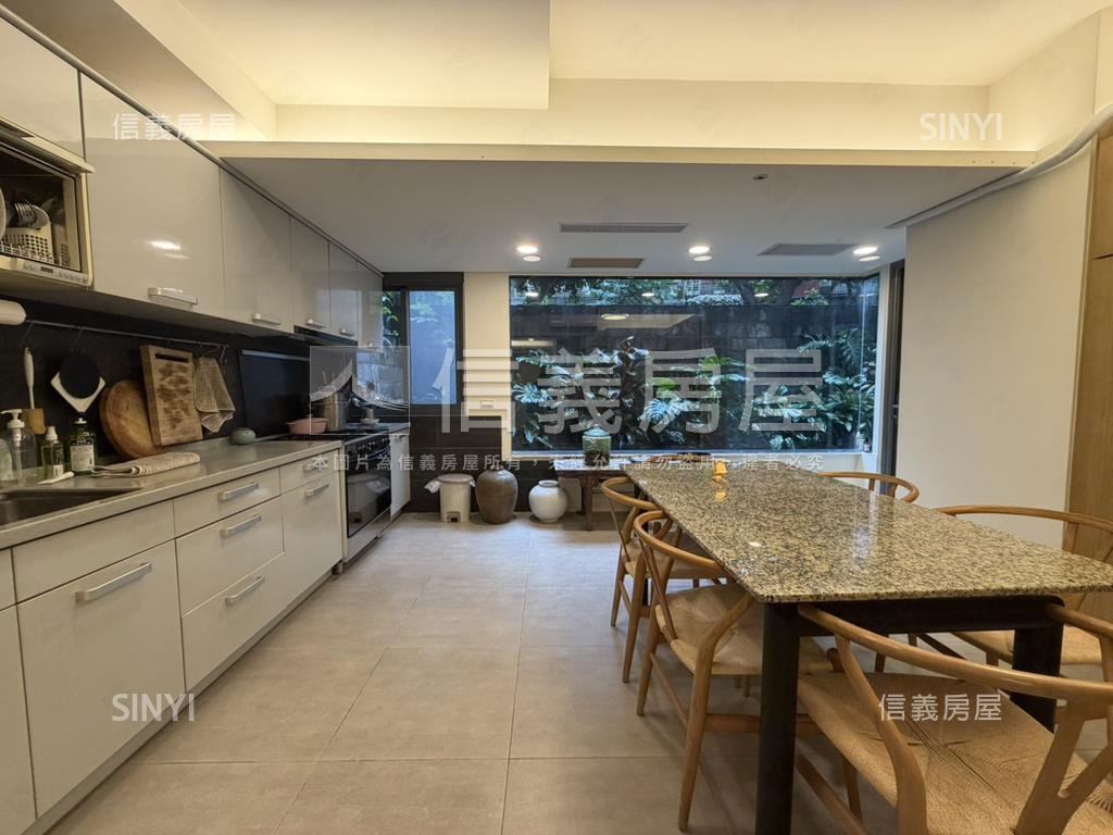 花都。御邸房屋室內格局與周邊環境