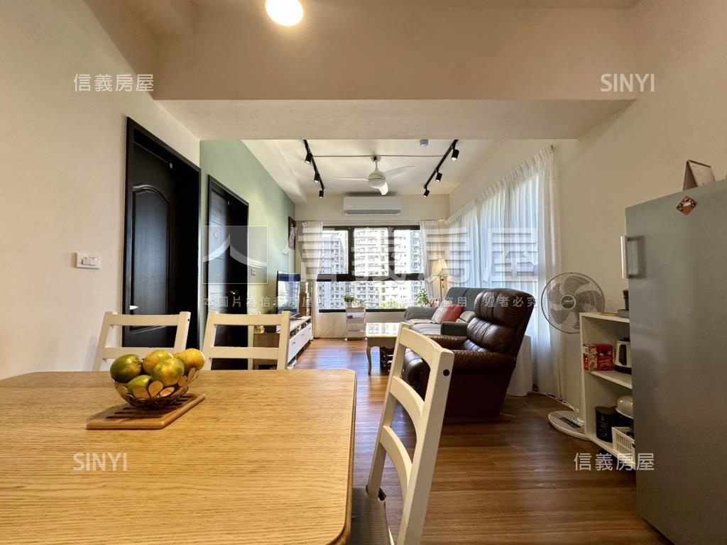 淡水輕時代●稀有兩房釋出房屋室內格局與周邊環境
