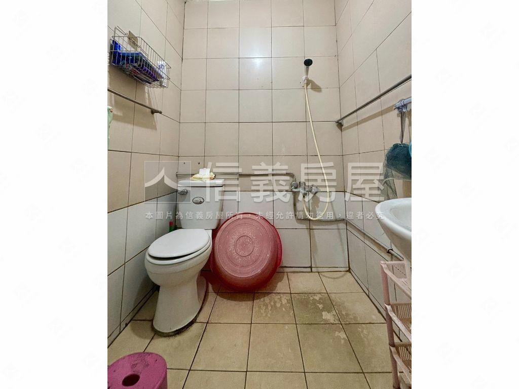 近勤美兩房公寓房屋室內格局與周邊環境