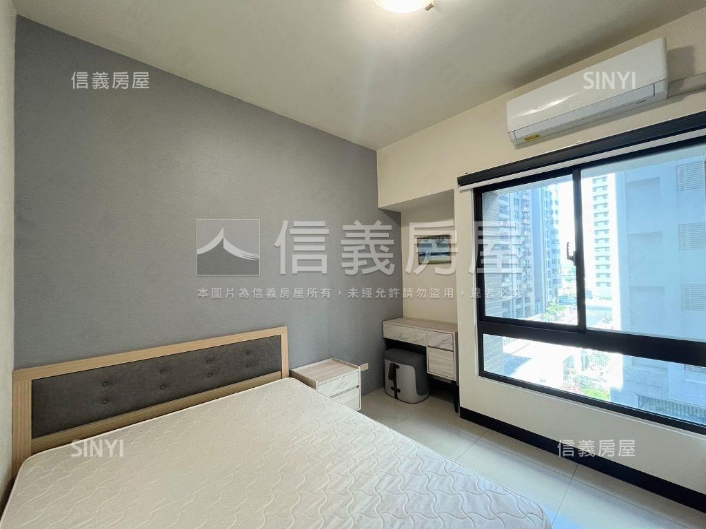 左營微風京品邊間２房車位房屋室內格局與周邊環境