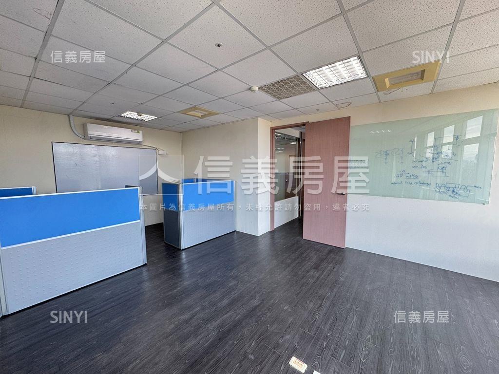 愛因斯坦辦公室釋有釋出房屋室內格局與周邊環境