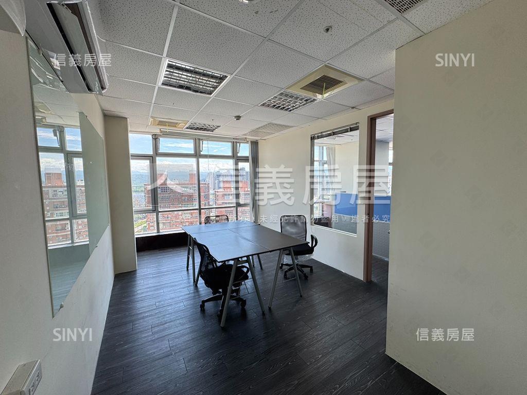 愛因斯坦辦公室釋有釋出房屋室內格局與周邊環境