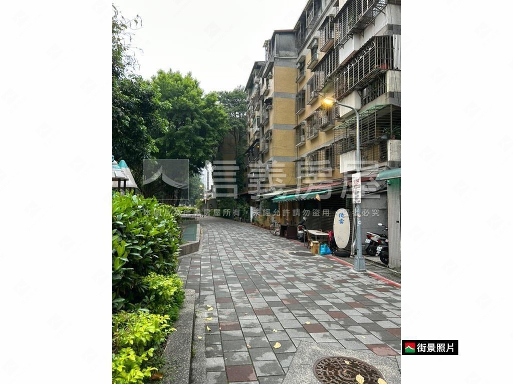 忠孝新生捷運站面寬一樓房屋室內格局與周邊環境