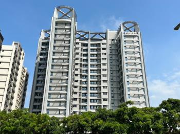 坤山【央央】稀有出售