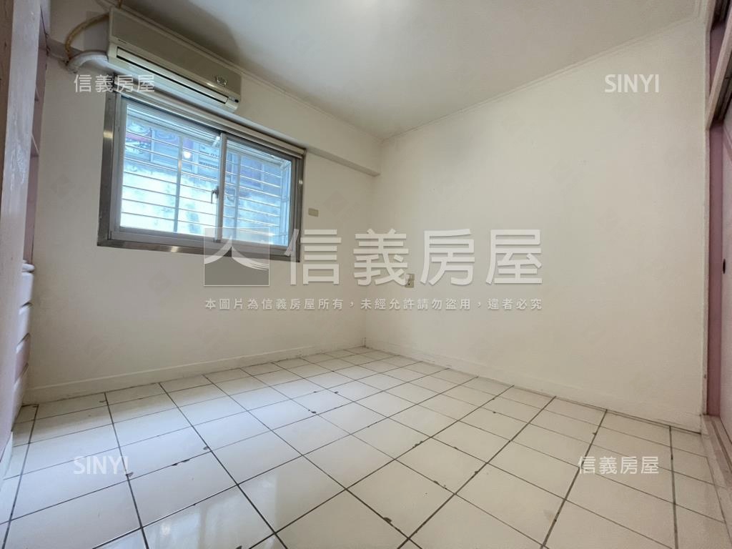 ．碧湖．綠景．樓中樓．房屋室內格局與周邊環境