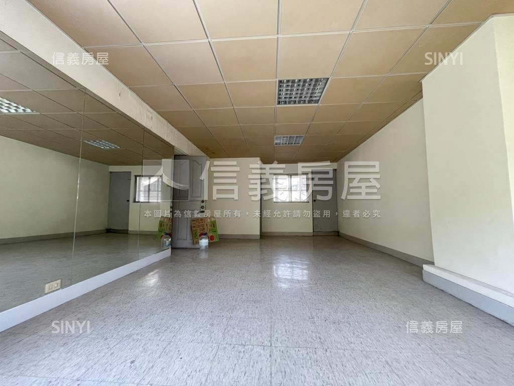 ．碧湖．綠景．樓中樓．房屋室內格局與周邊環境
