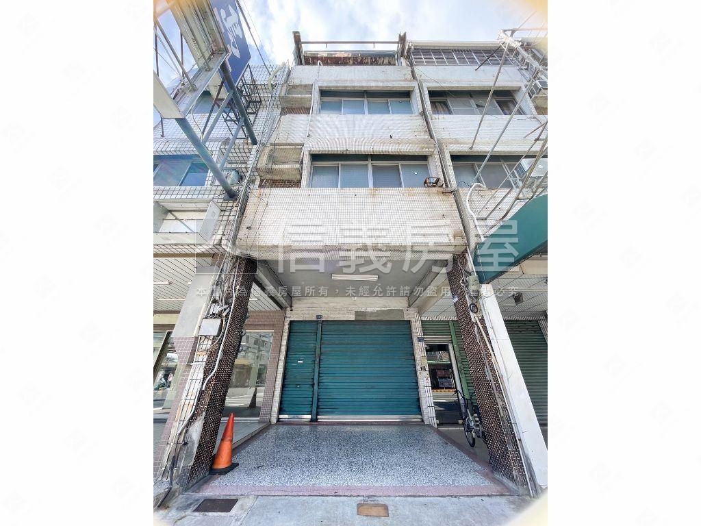 鳳山正路稀有透天店面房屋室內格局與周邊環境