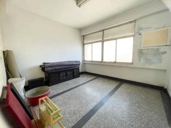 鳳山特力屋旁黃金透天店面