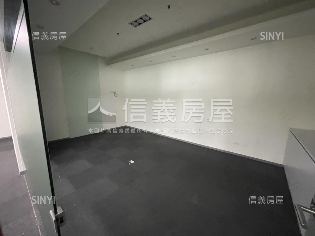 ．內科遠雄辦公．房屋室內格局與周邊環境