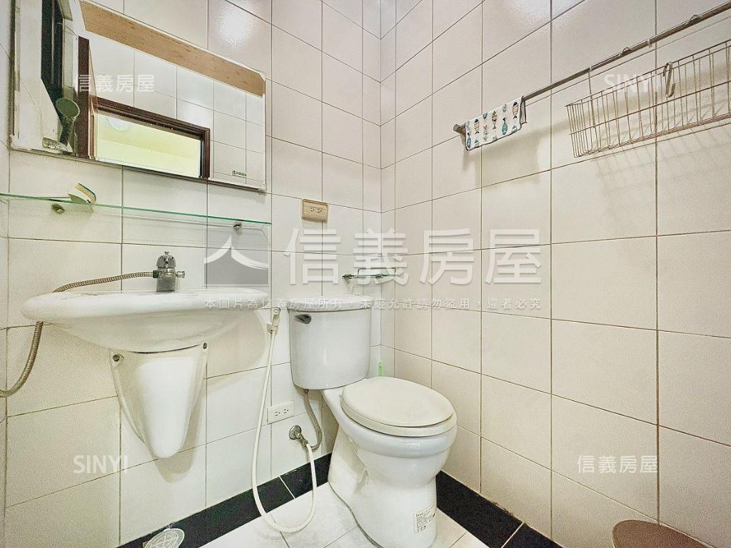 南科｜邊間質感雙車別墅房屋室內格局與周邊環境