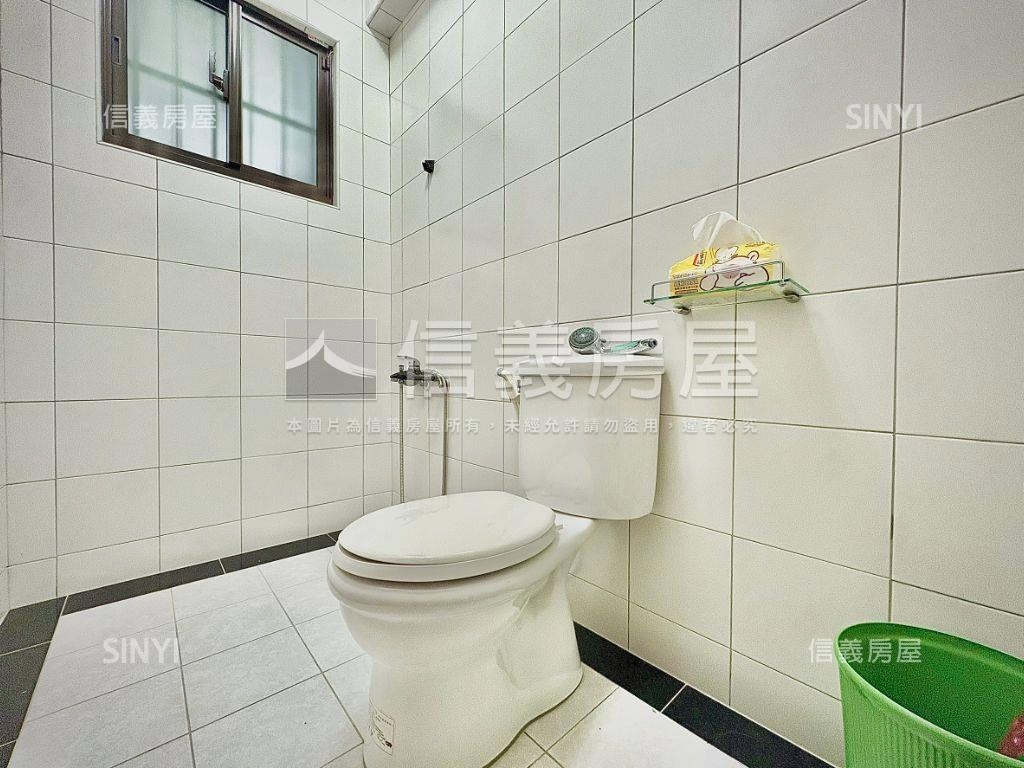 南科｜邊間質感雙車別墅房屋室內格局與周邊環境