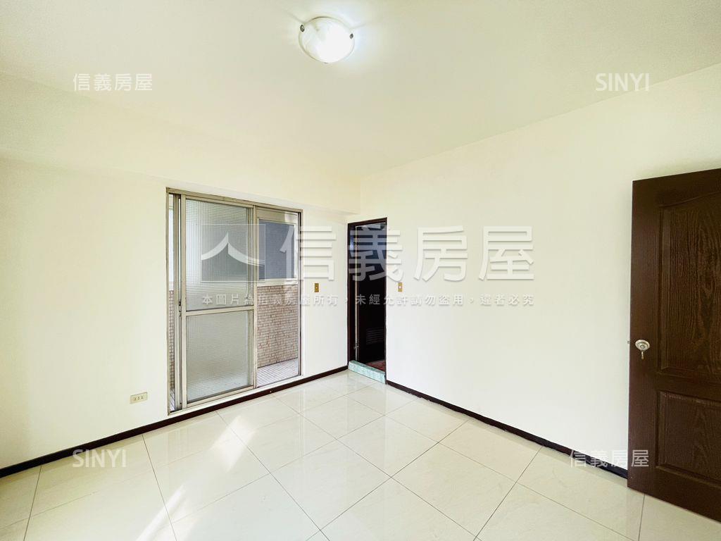 雙併電梯採光美三房房屋室內格局與周邊環境