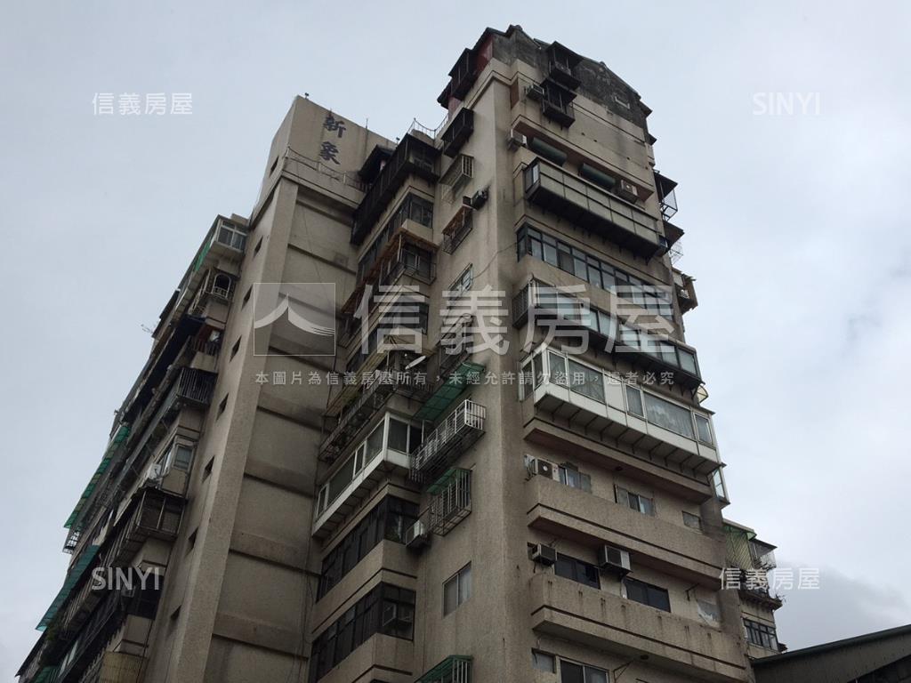 雙併電梯採光美三房房屋室內格局與周邊環境