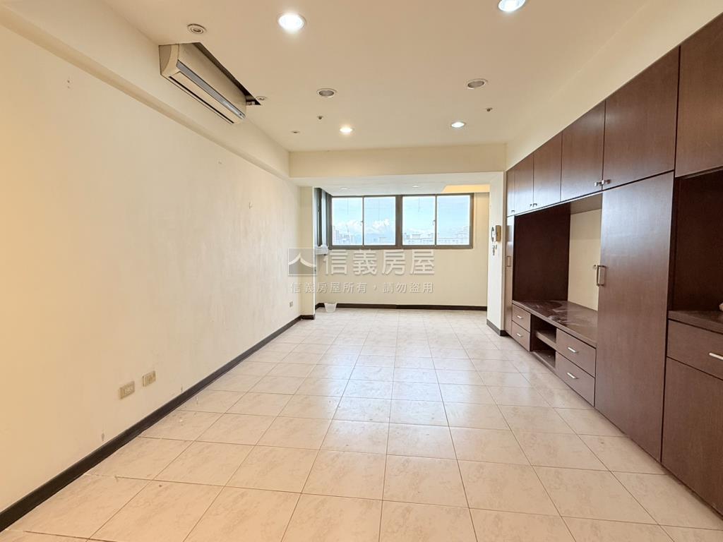 風華絕代高樓美景三房車房屋室內格局與周邊環境