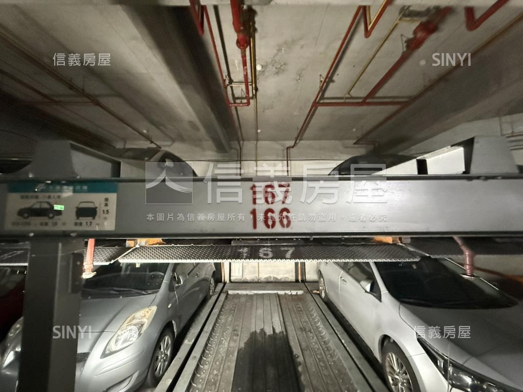 ★帝王參房高樓層比利時房屋室內格局與周邊環境