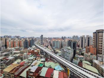 ★帝王參房高樓層比利時