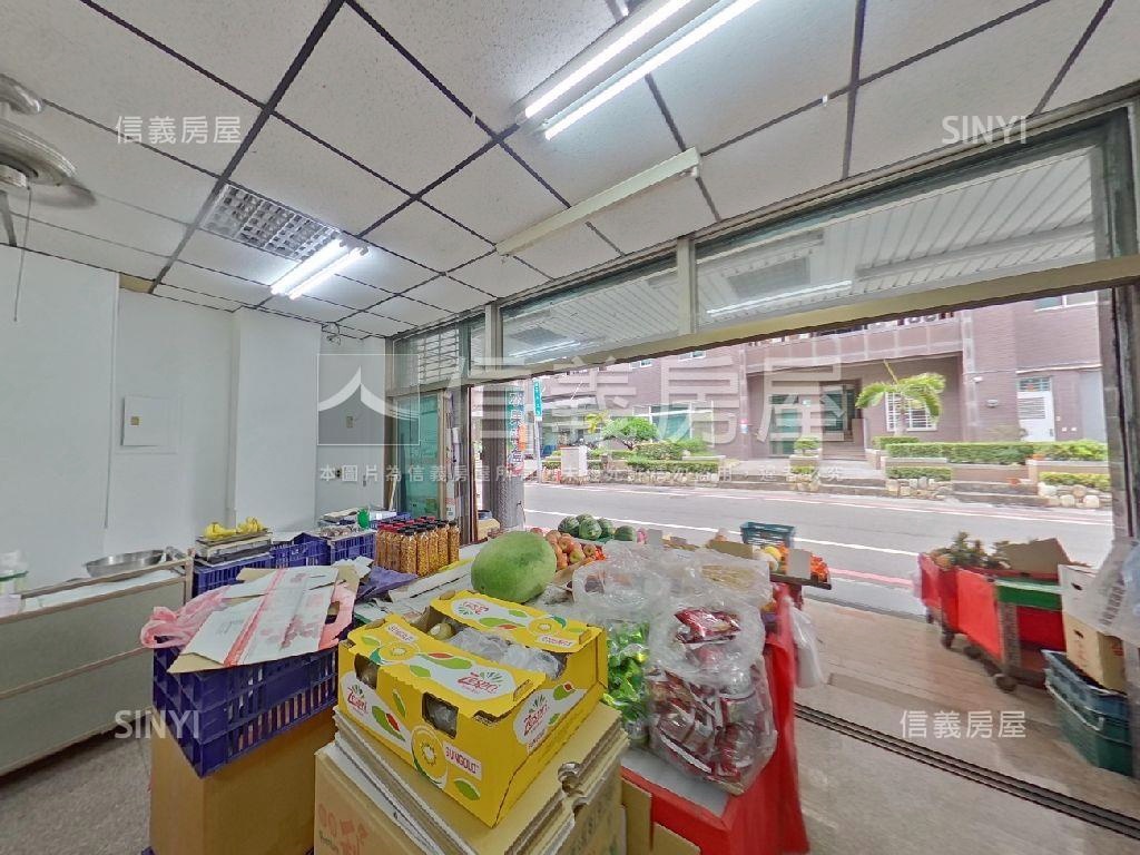 ✦瓜熟蒂落✦近亞萬面寬店房屋室內格局與周邊環境