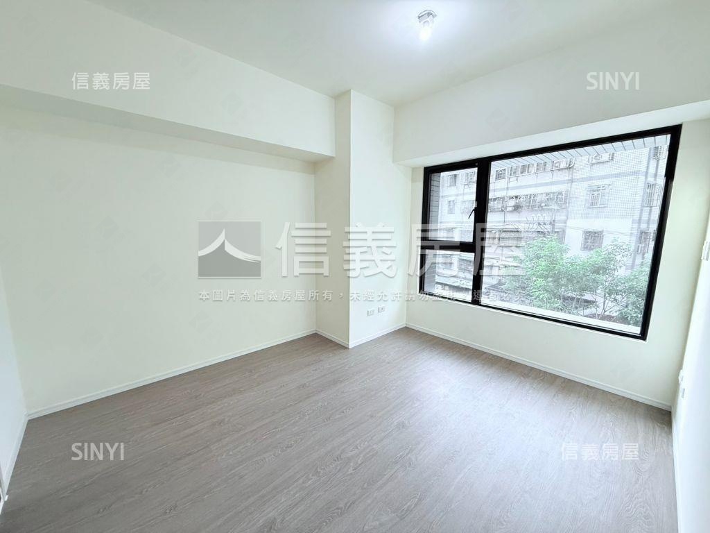 景安文匯露臺三房車位房屋室內格局與周邊環境