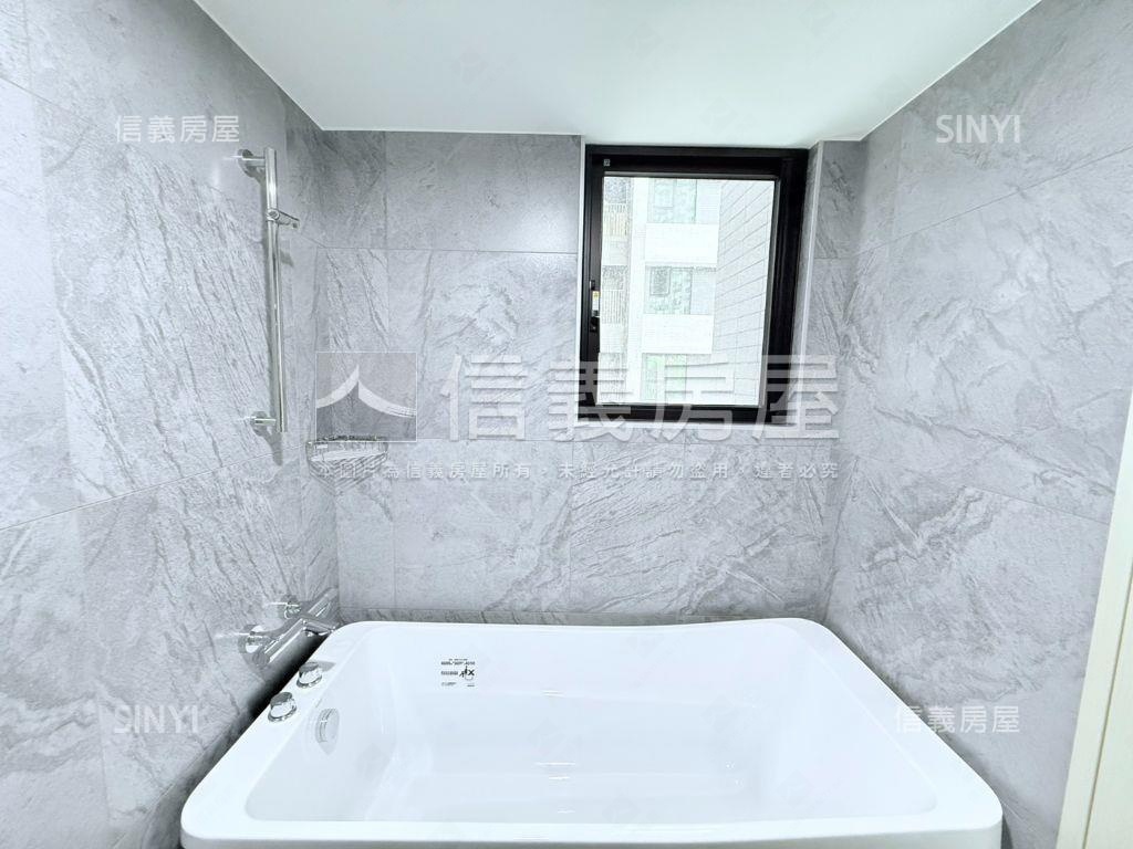 景安文匯露臺三房車位房屋室內格局與周邊環境