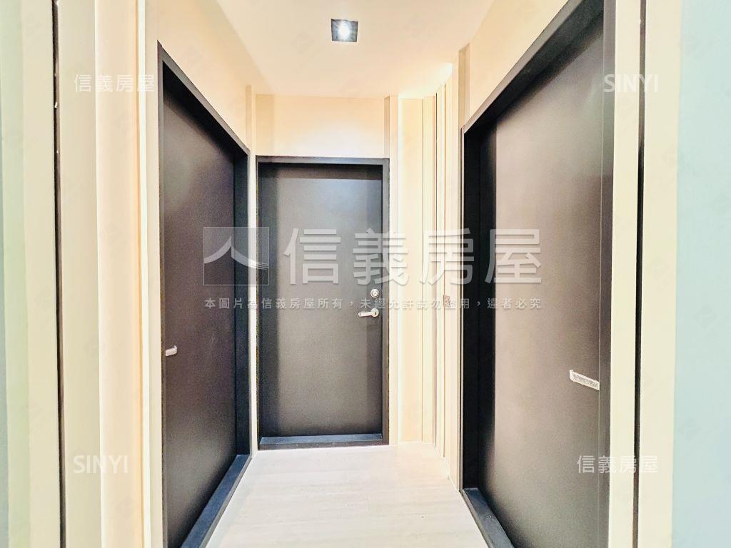 中正路未來Ｇ９旁商辦２房屋室內格局與周邊環境