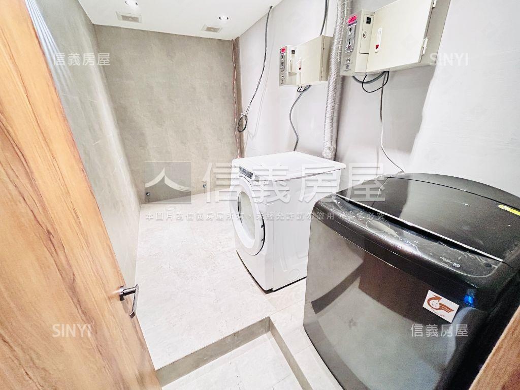 中正路未來Ｇ９旁商辦２房屋室內格局與周邊環境