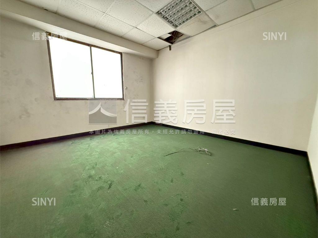 世界企業大樓ＡＢ房屋室內格局與周邊環境