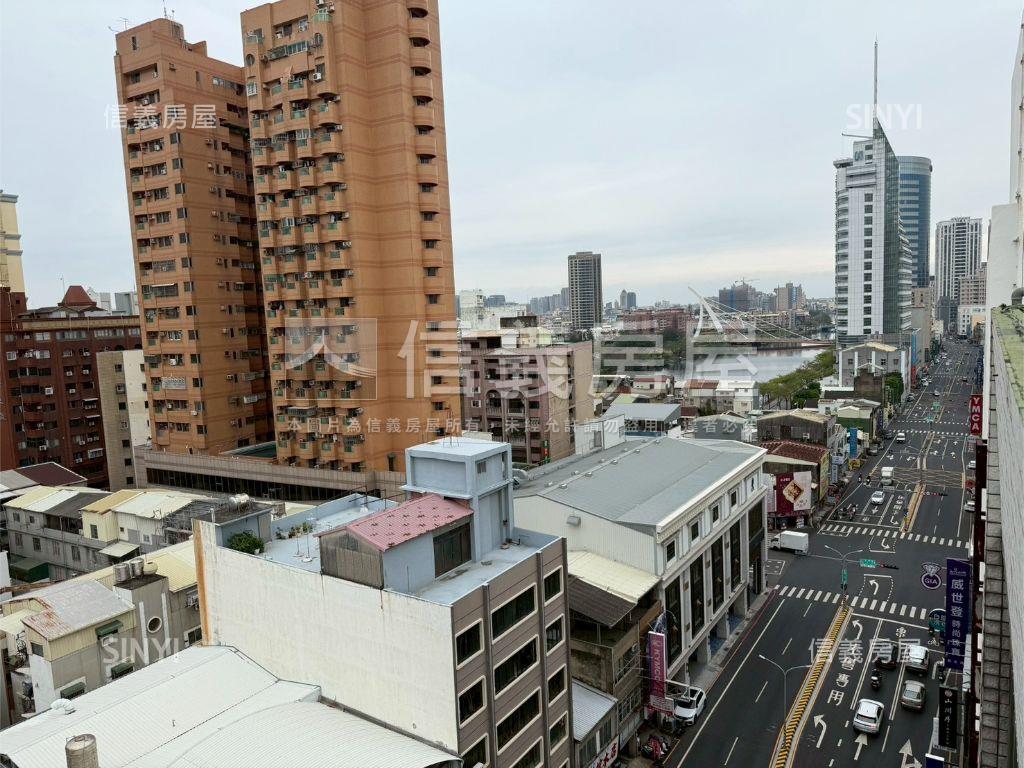 世界企業大樓ＡＢ房屋室內格局與周邊環境