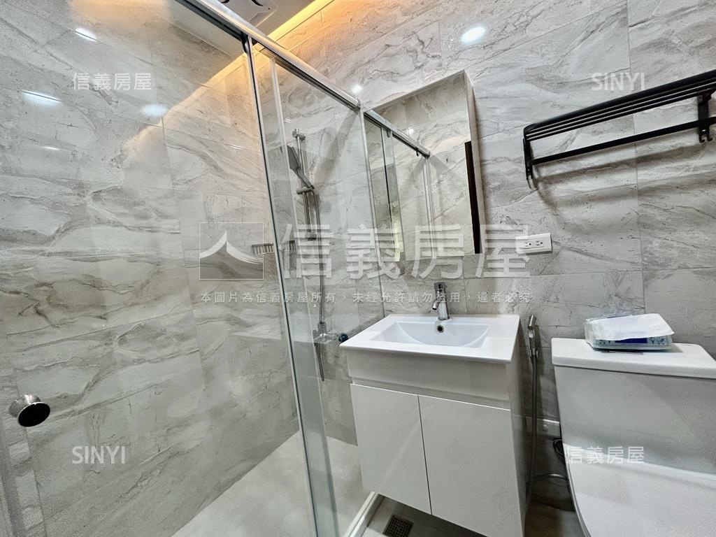 典藏華廈採光方正大三房房屋室內格局與周邊環境