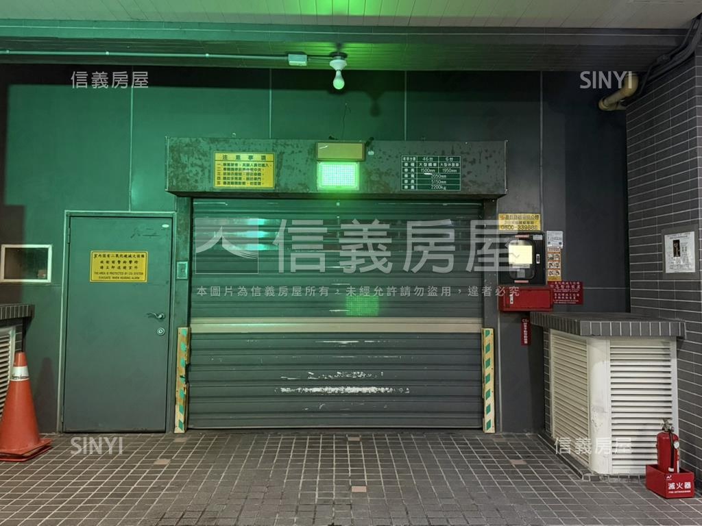 廈之堡中正小資車位房屋室內格局與周邊環境