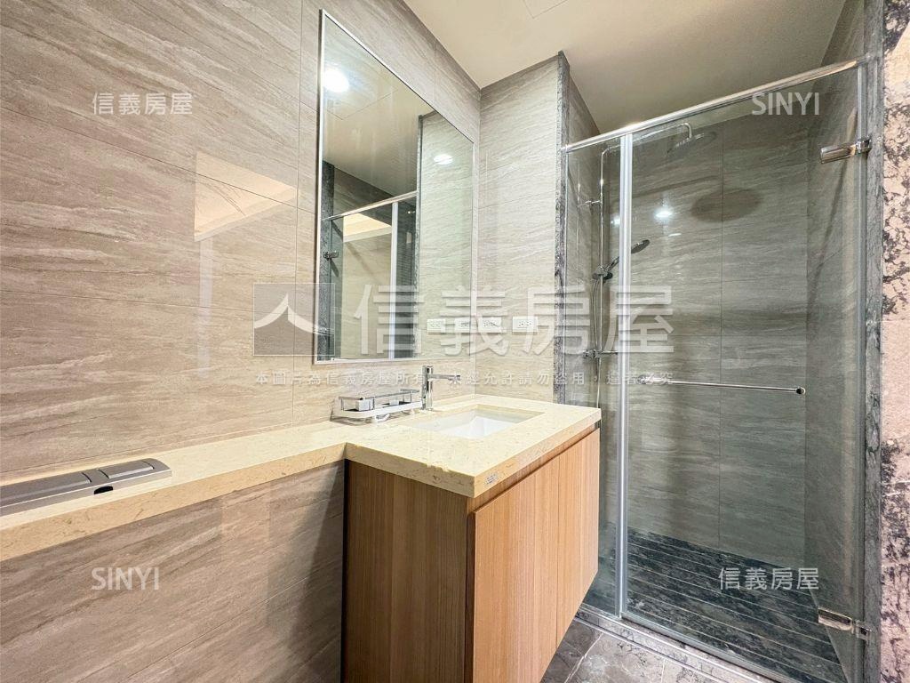 高樓景觀鄉林恆美２房車位房屋室內格局與周邊環境