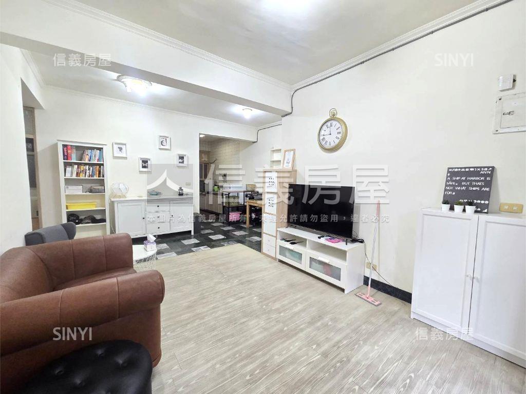 新埔捷運公寓四樓房屋室內格局與周邊環境