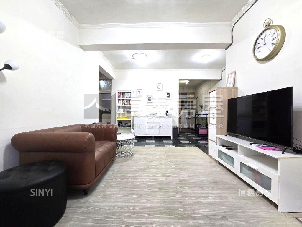 新埔捷運公寓四樓房屋室內格局與周邊環境