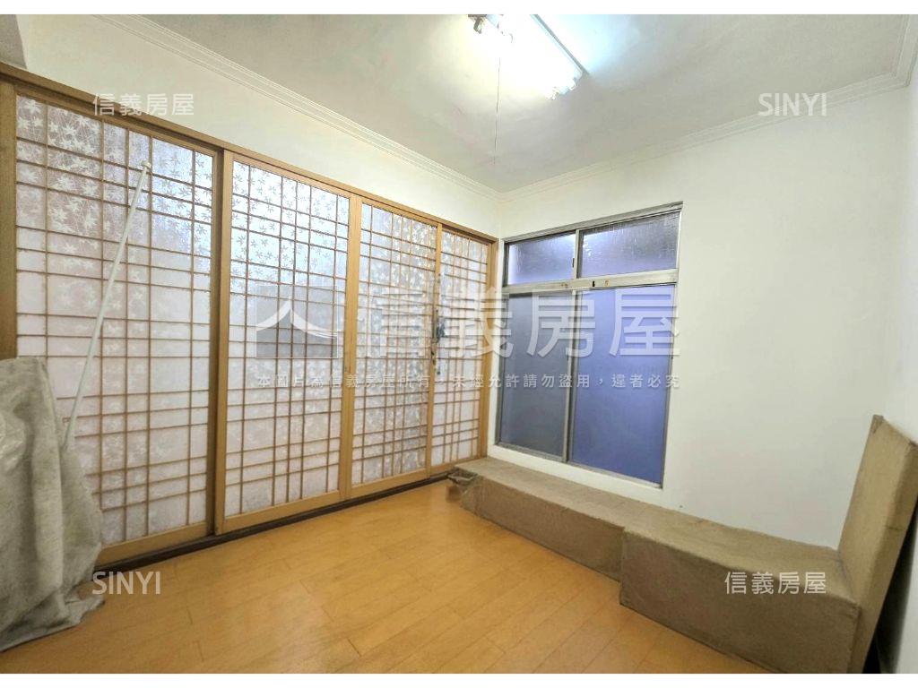 新埔捷運公寓四樓房屋室內格局與周邊環境