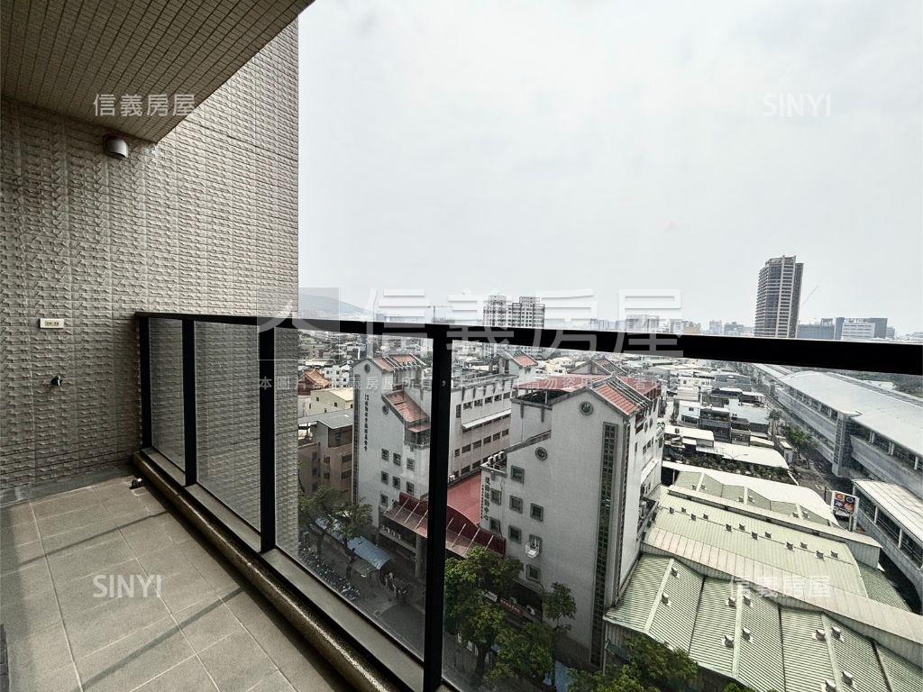 捷運宅高樓大兩房平車房屋室內格局與周邊環境