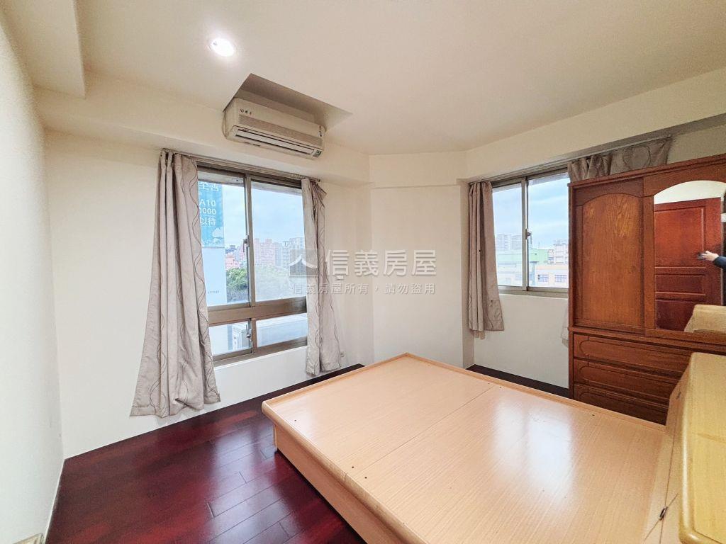 Ａ８特利屋景觀二房車位房屋室內格局與周邊環境