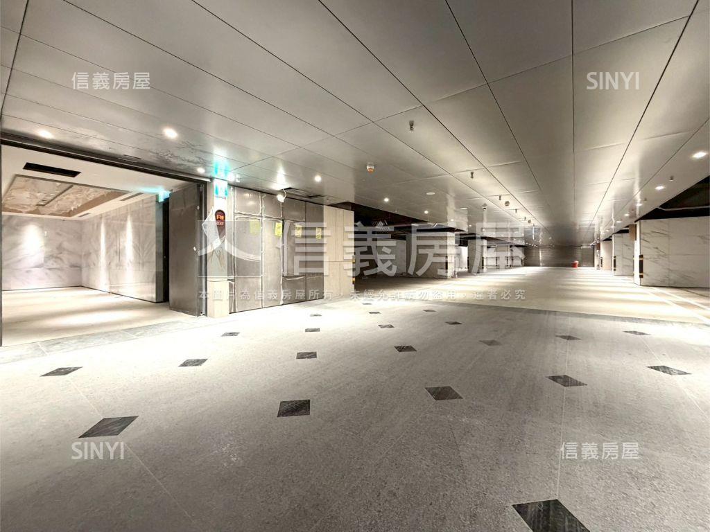 世界明珠‧Ｆ１高樓房屋室內格局與周邊環境