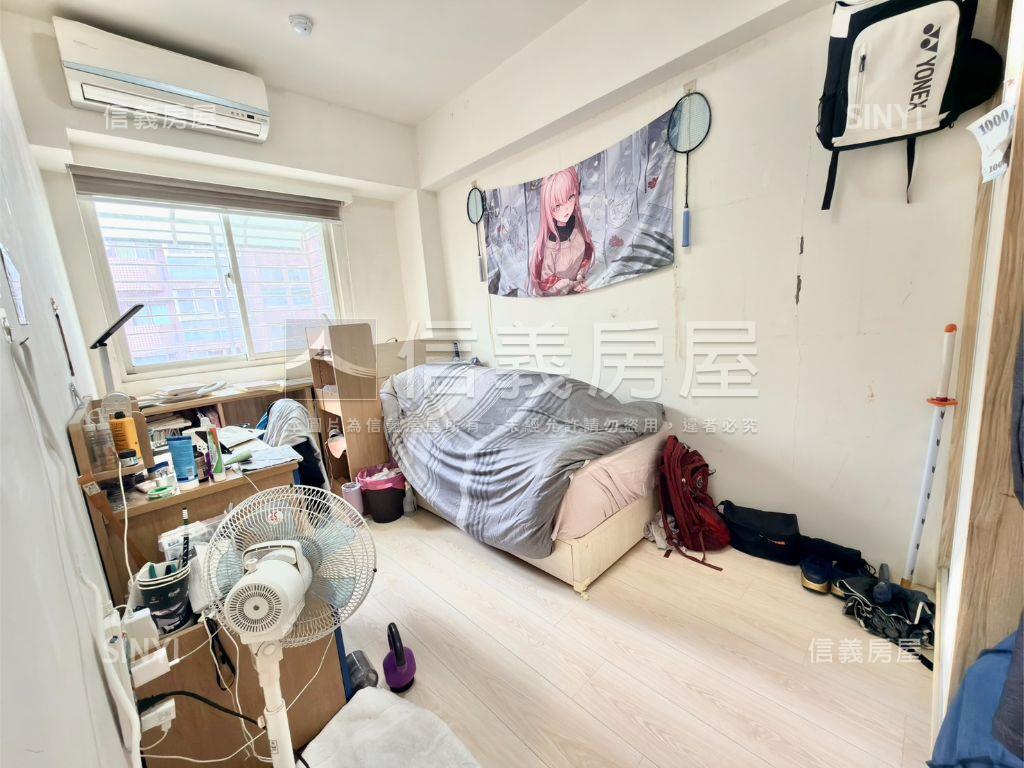 仁愛我家三房車位房屋室內格局與周邊環境